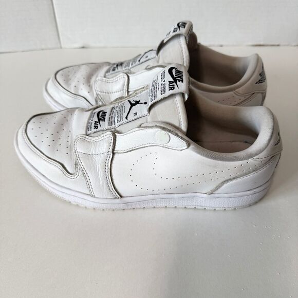Nike Air Jordan 1 Women’s Retro Low Slip On Snap White Sneaker AV3918-100 Sz 7.5 - Picture 3 of 7